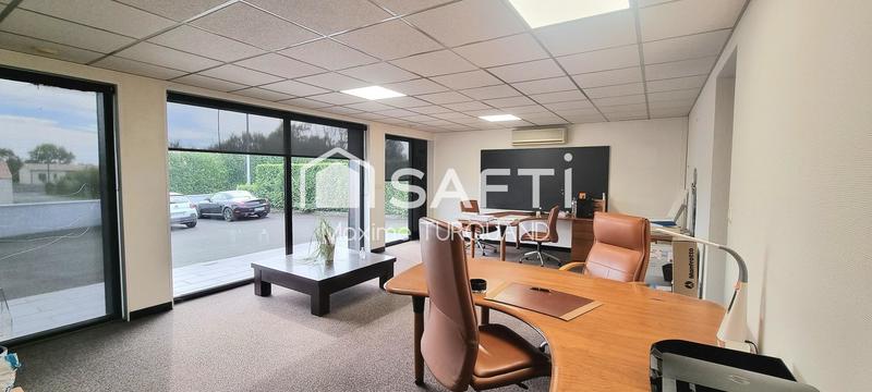 Local commercial - 272 m² - 7 pièces