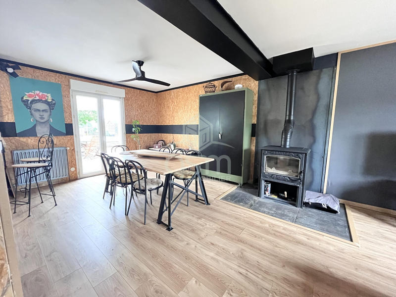 Maison traditionnelle - 157 m² - 6 pièces