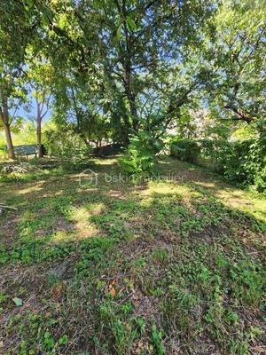 Terrain constructible - 562 m²