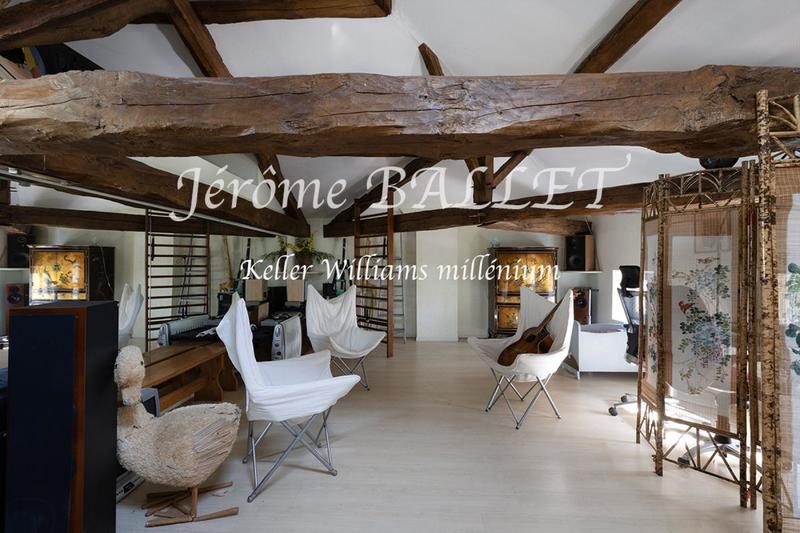 Maison de maîtres - 450 m² - 12 pièces