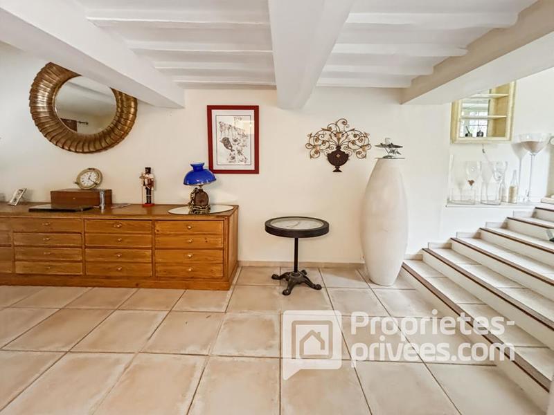 Maison - 245 m² - 6 pièces