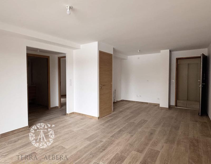 Appartement - 98 m² - 4 pièces