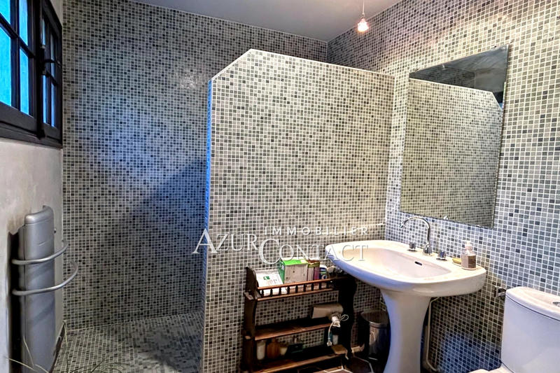 Maison - 200 m² - 6 pièces