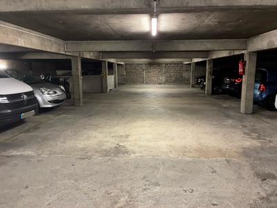 Parking / Garage - 25 m²