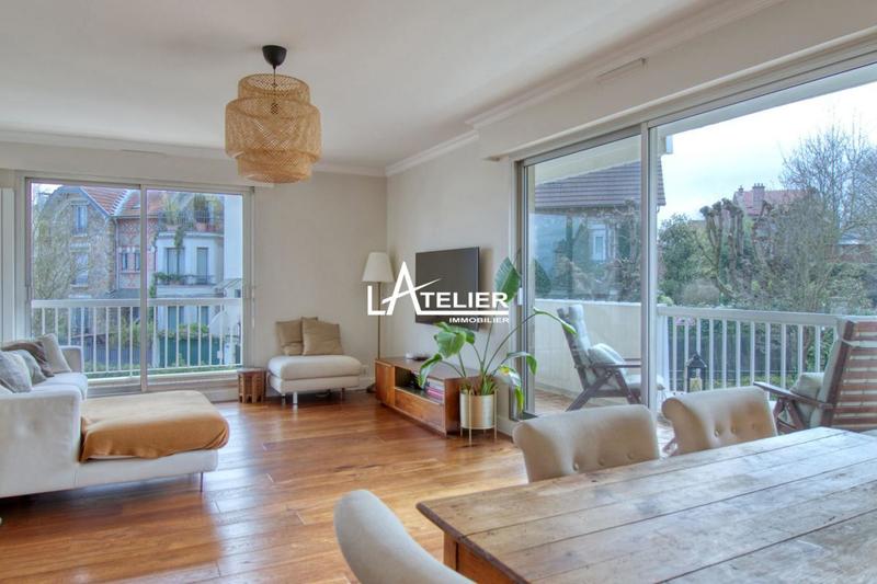 Appartement - 100 m² - 5 pièces