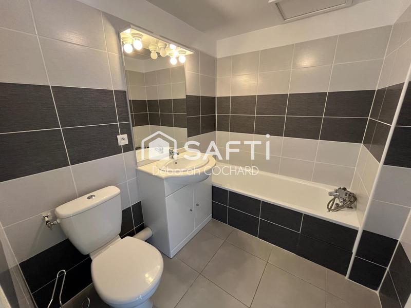 Maison - 92 m² - 5 pièces