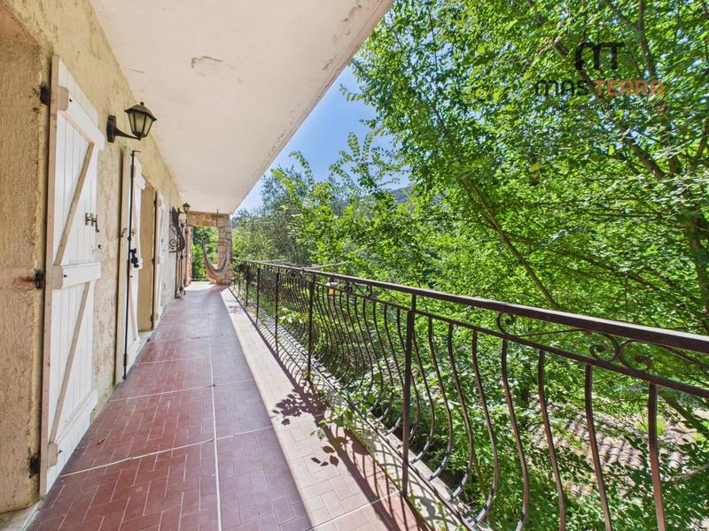 Mas - 121 m² - 4 pièces