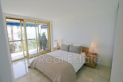 Appartement - 110 m² - 4 pièces