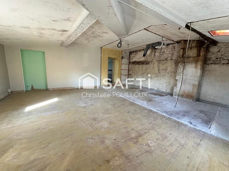 Maison - 196 m² - 8 pièces