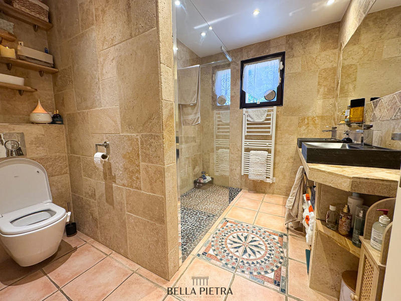 Maison - 146 m² - 5 pièces