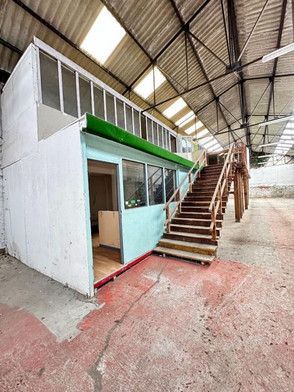 Appartement - 450 m² - 1 pièce