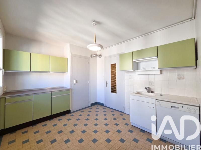 Appartement - 75 m² - 3 pièces