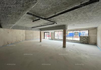 Local commercial - 120 m²