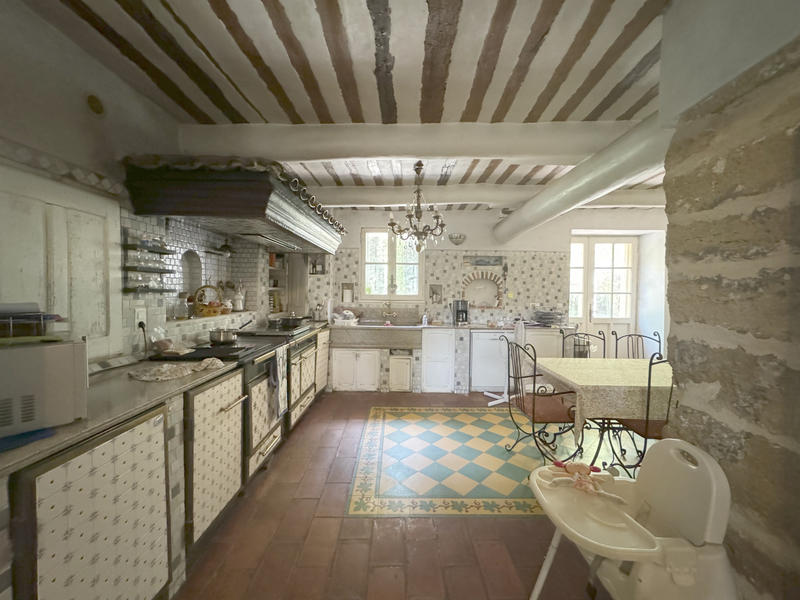 Mas - 312 m² - 8 pièces