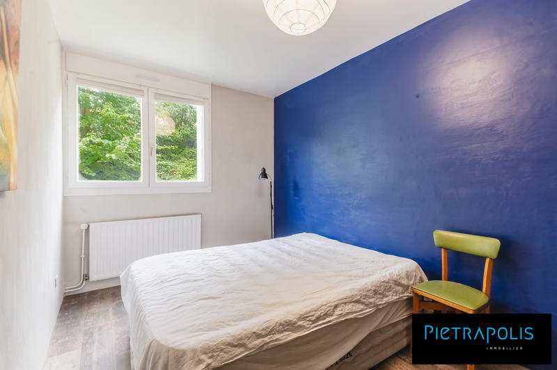 Appartement - 97 m² - 4 pièces