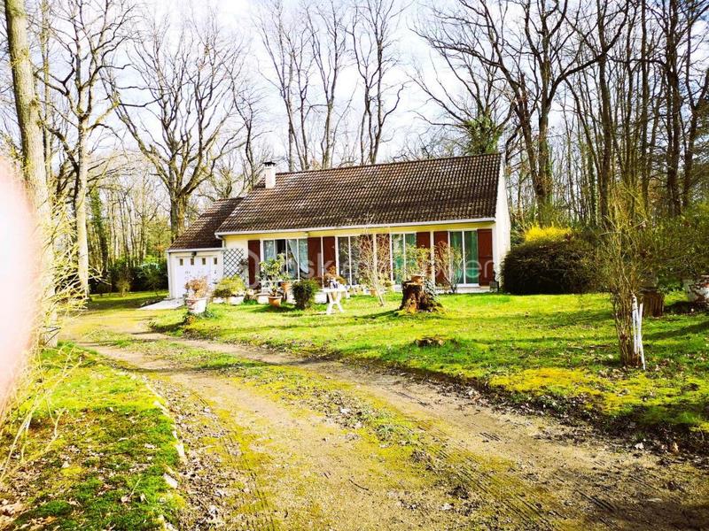 Maison traditionnelle - 100 m² - 5 pièces