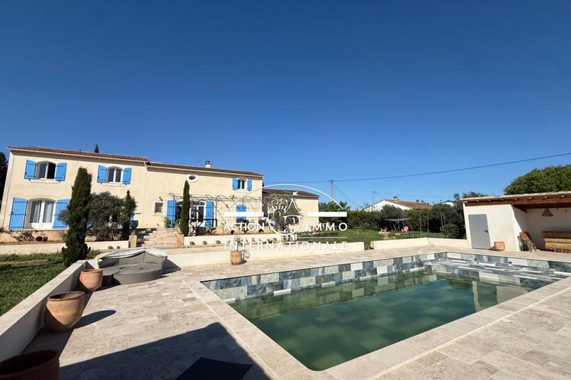 Propriété - 190 m² - 6 pièces