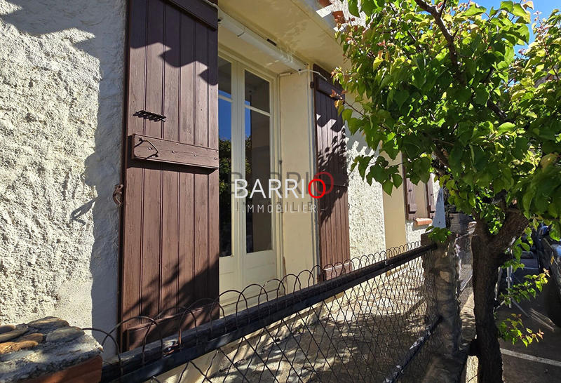 Maison - 99 m² - 4 pièces