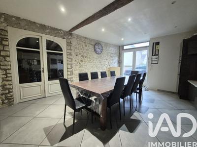 Maison - 179 m² - 5 pièces