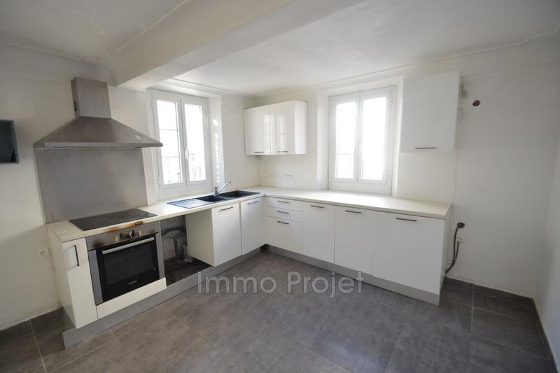 Appartement - 110 m² - 5 pièces