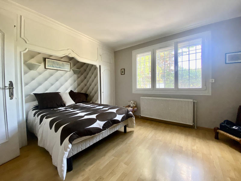 Villa - 140 m² - 5 pièces