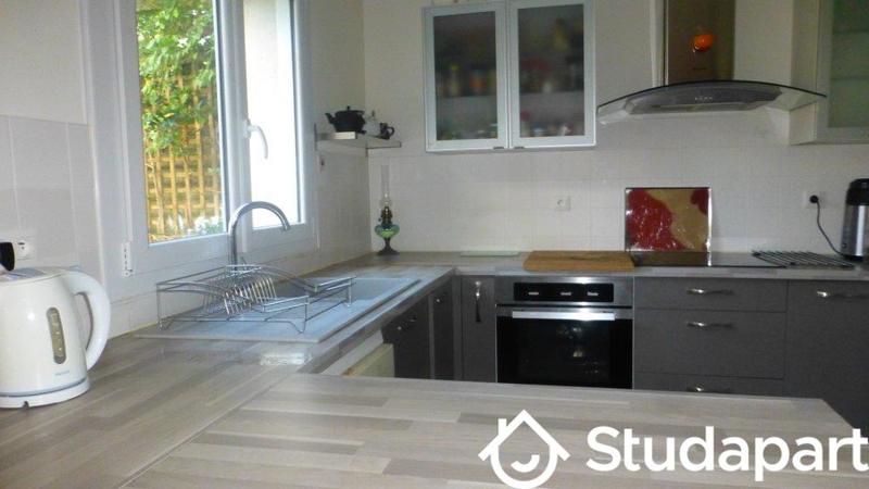 Chambre - 13 m² - 1 pièce