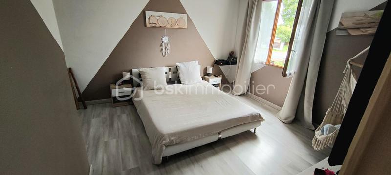 Maison traditionnelle - 128 m² - 6 pièces