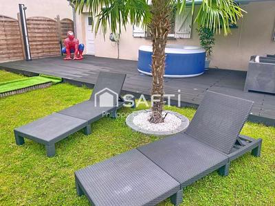 Maison - 150 m² - 8 pièces