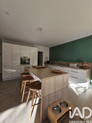 Maison - 106 m² - 4 pièces