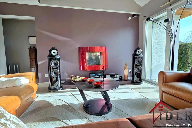 Villa - 274 m² - 9 pièces