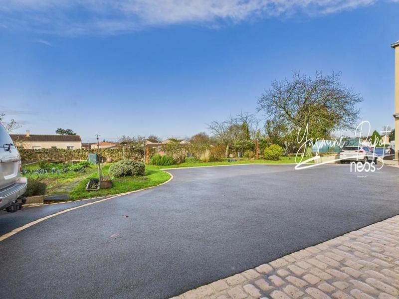 Maison - 170 m² - 5 pièces