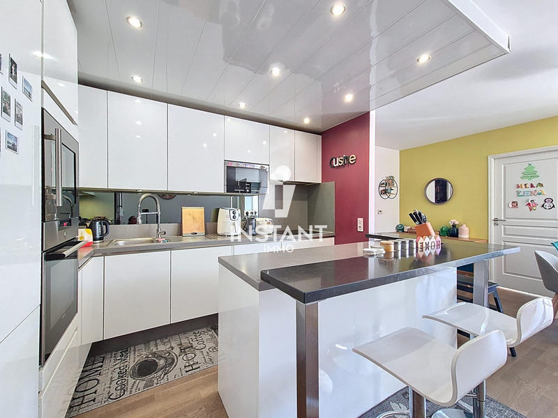 Appartement - 73 m² - 3 pièces