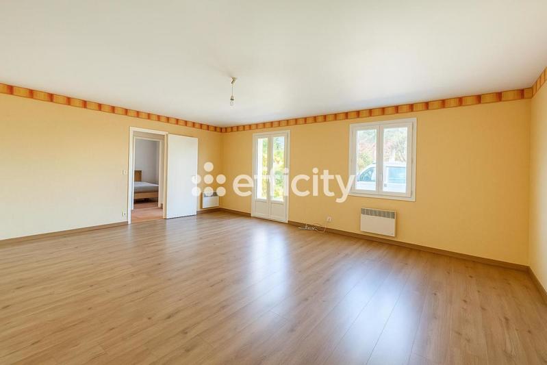 Pavillon - 114 m² - 6 pièces