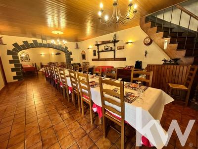 Fonds de commerce - Hôtellerie / Restauration - 140 m²