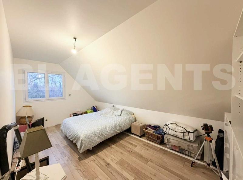 Maison - 145 m² - 6 pièces