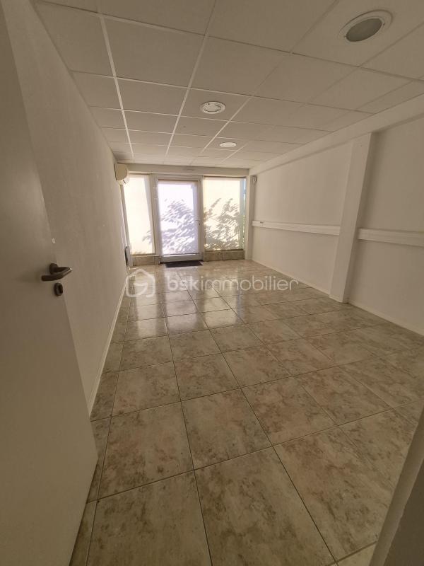 Immeuble - 820 m² - 18 pièces