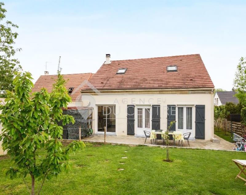 Maison - 138 m² - 8 pièces