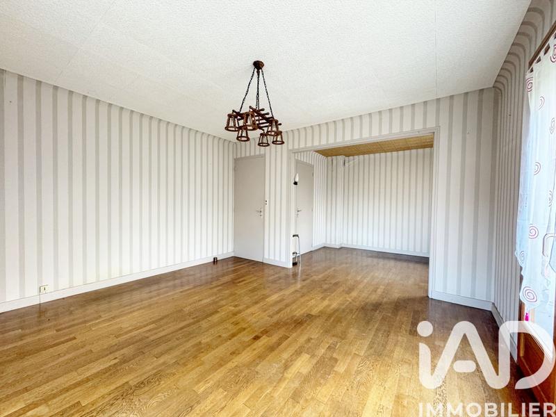 Maison - 86 m² - 5 pièces