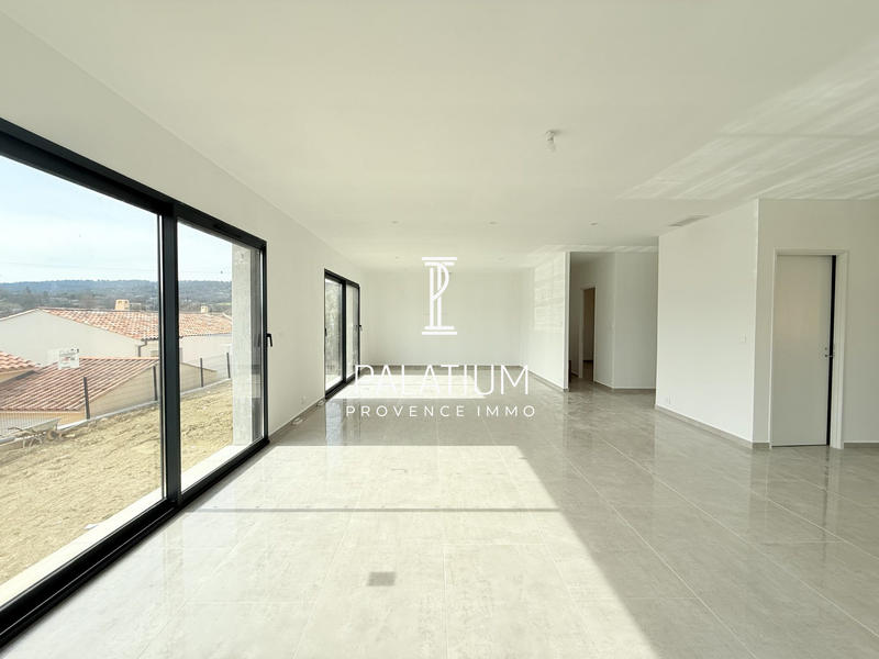 Maison - 140 m² - 7 pièces