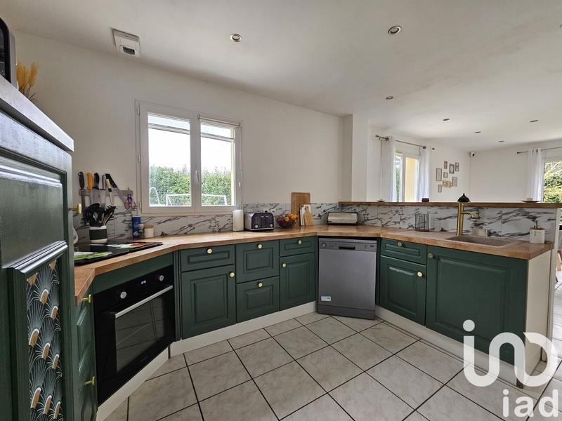 Maison - 137 m² - 7 pièces