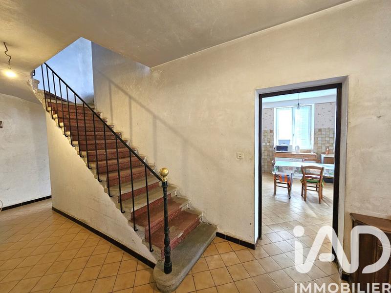 Maison - 158 m² - 6 pièces