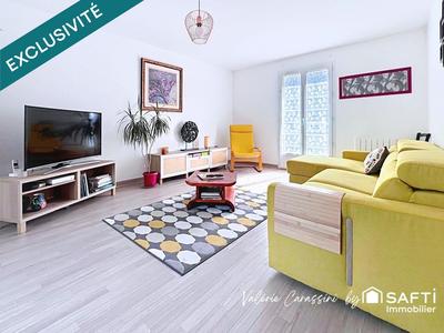 Maison - 90 m² - 5 pièces