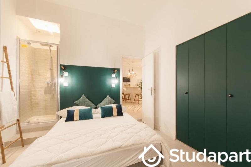 Chambre - 15 m² - 1 pièce