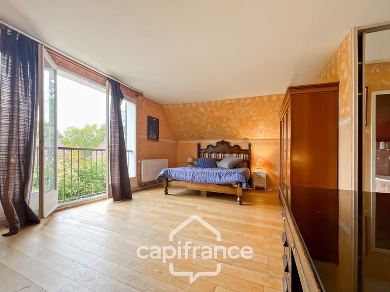 Maison - 177 m² - 7 pièces