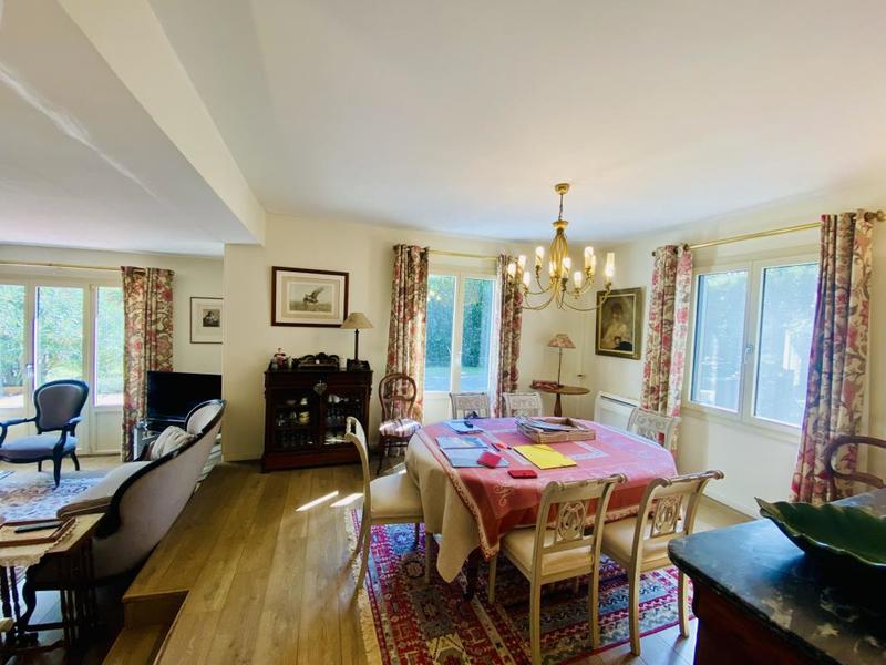 Villa - 154 m² - 6 pièces