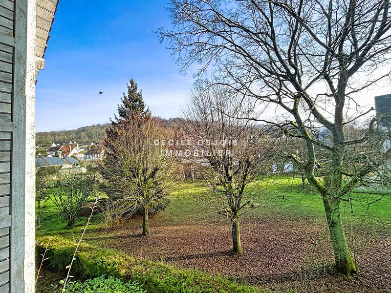 Maison - 201 m² - 7 pièces