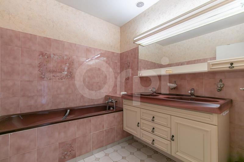 Maison - 83 m² - 3 pièces