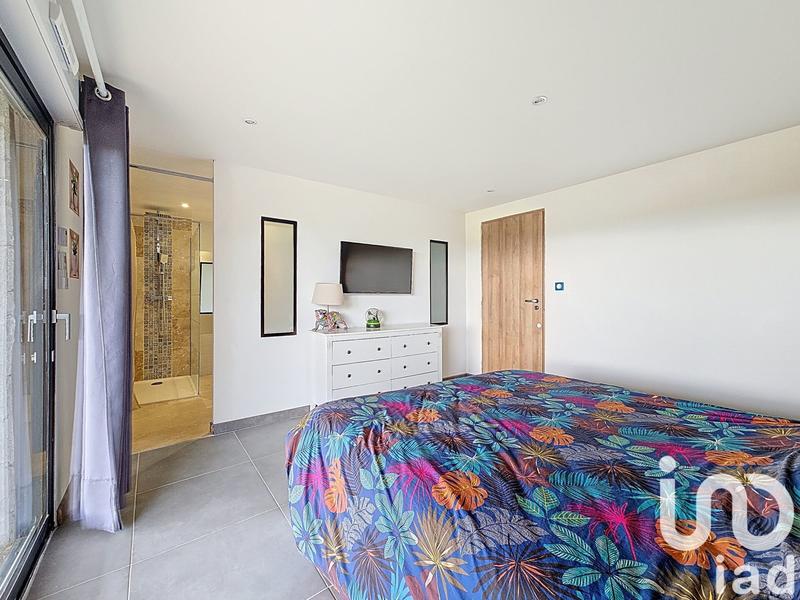 Maison - 168 m² - 8 pièces