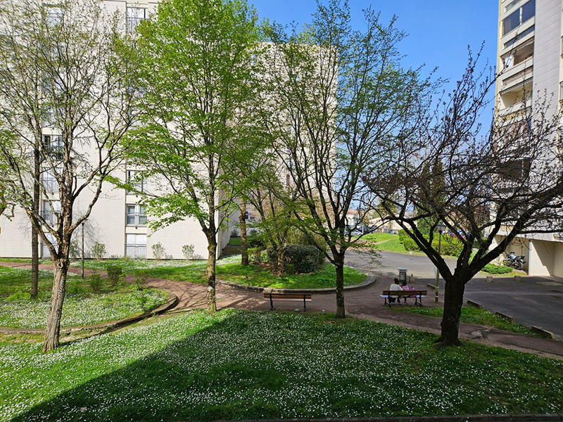 Appartement - 89 m² - 4 pièces