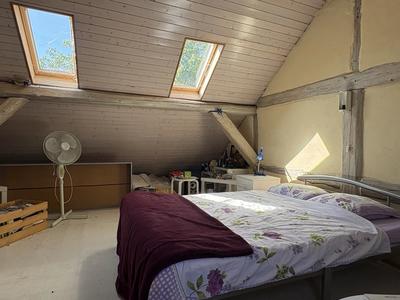 Maison - 180 m² - 5 pièces